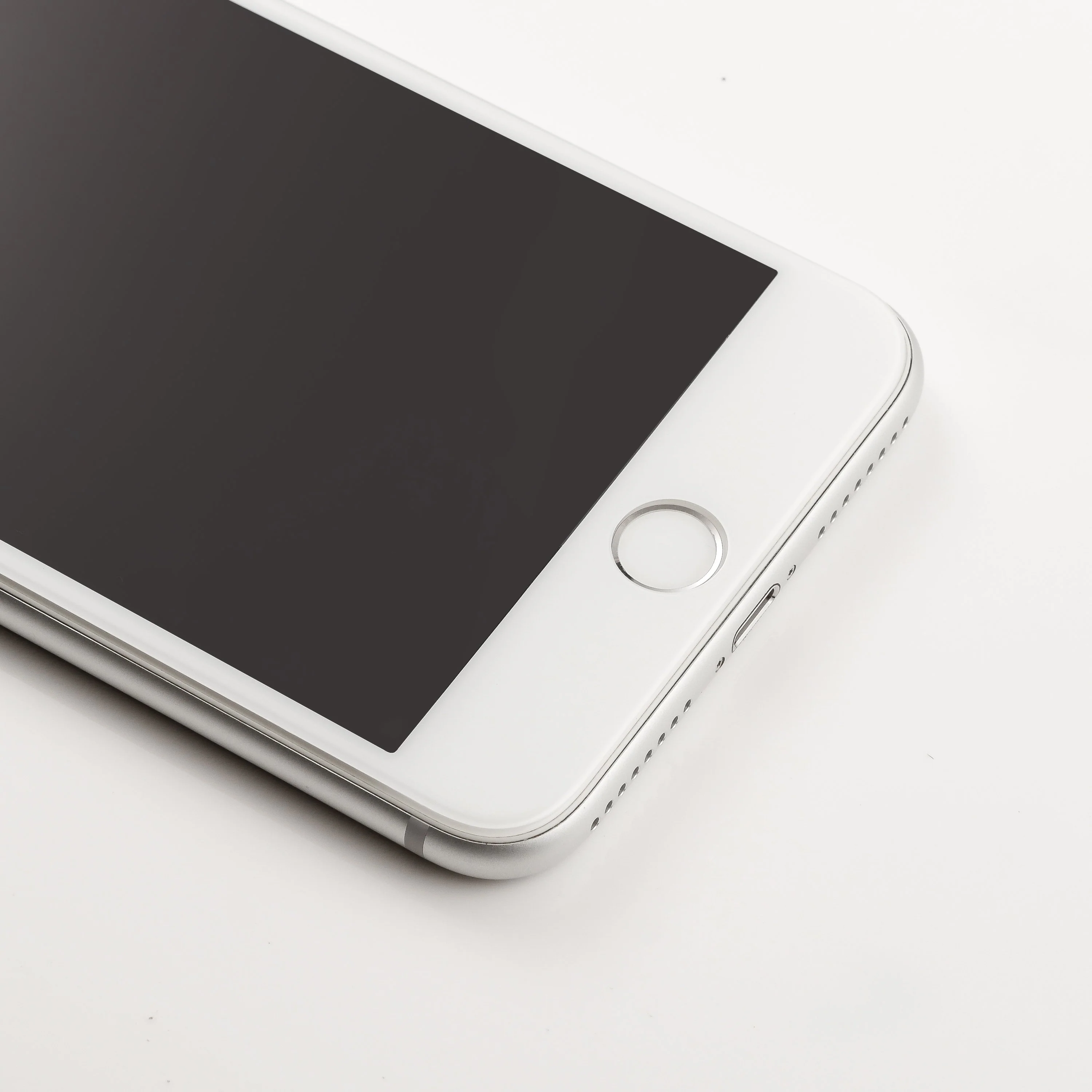 RhinoShield 9H Hartglas Displayschutzfolie für iPhone 7 Plus [Edge to Edge] - Image 4