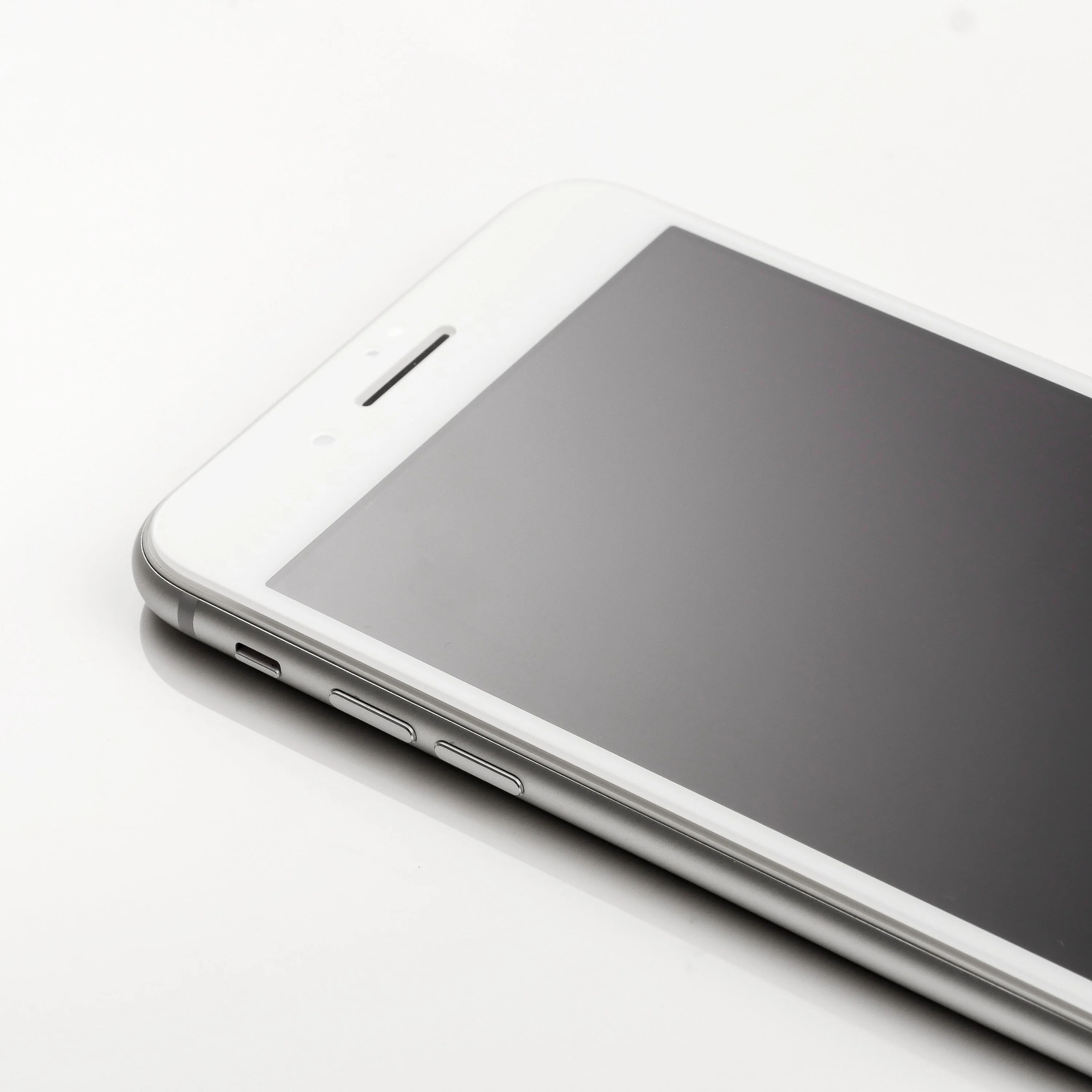 RhinoShield 9H Hartglas Displayschutzfolie für iPhone 7 Plus [Edge to Edge] - Image 5